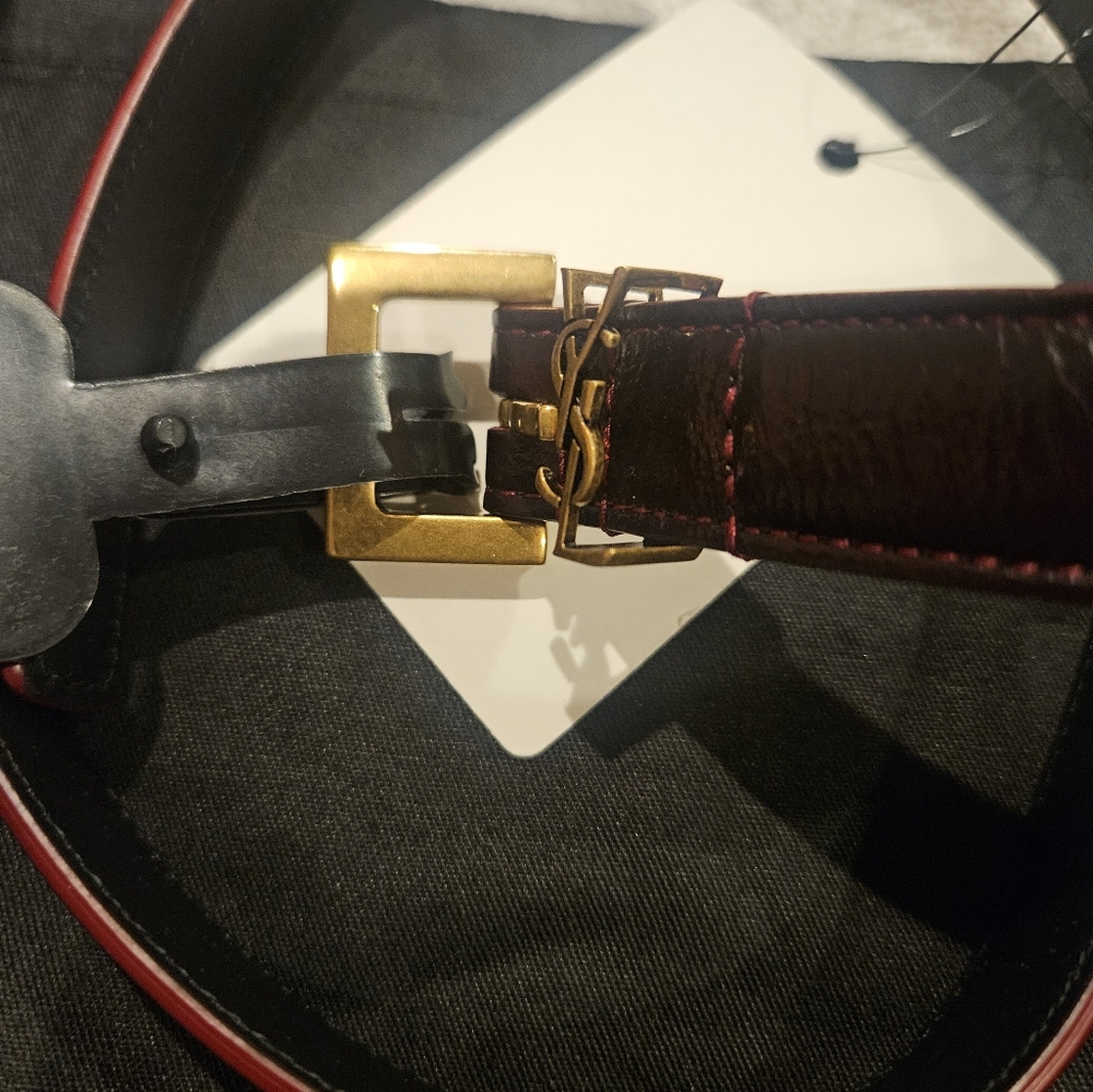 SAINT LAURENT Cassandre Thin Belt with Square Buckle - Red Bordeaux - Picture 3 of 5